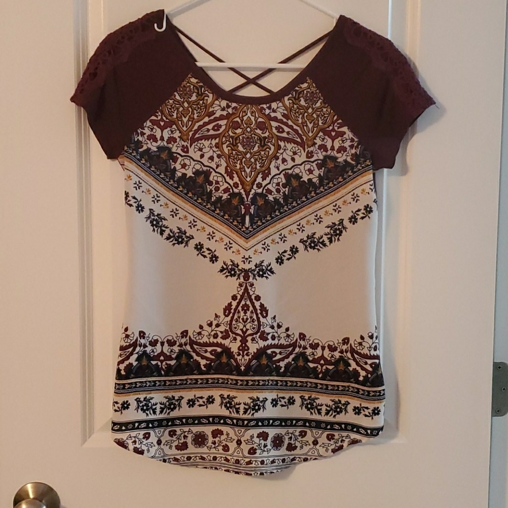 Maurices shirt